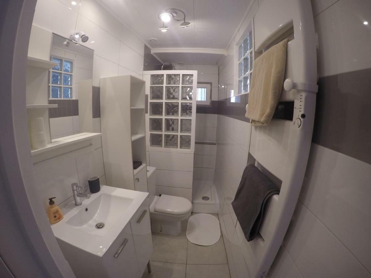 La Cle - Climatisation - Wifi - Parking Gratuit A Proximite Apartment Hyères Екстериор снимка